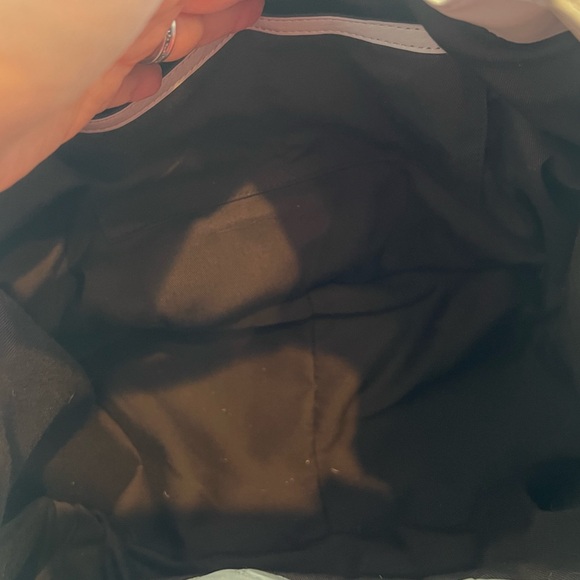 Pour La Victoire Bone Colored Leather Handbag Unique Shape Gold Hardware GUC - Picture 9 of 15